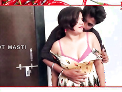 Indian Gf & Boyfriend Romance - courtesy: youtube.com beautiful masti